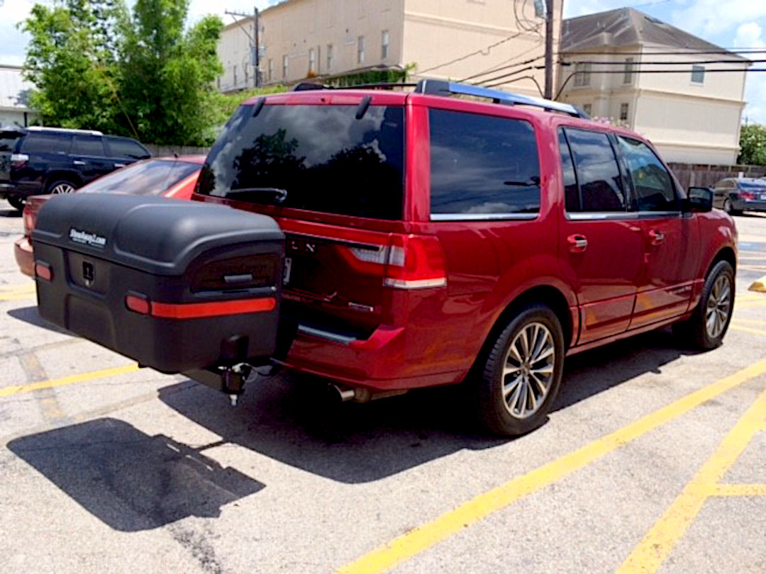 max cargo carrier on lincoln navigator